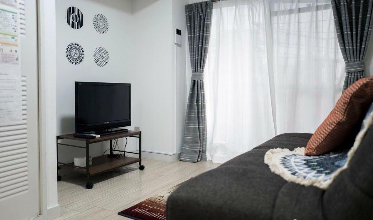 Shinkoiwa Colorbee Hostel 4 Токіо Екстер'єр фото